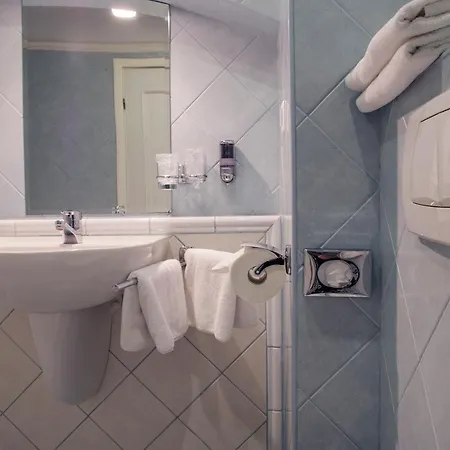 The Invisible — Modernism Hotel 4*